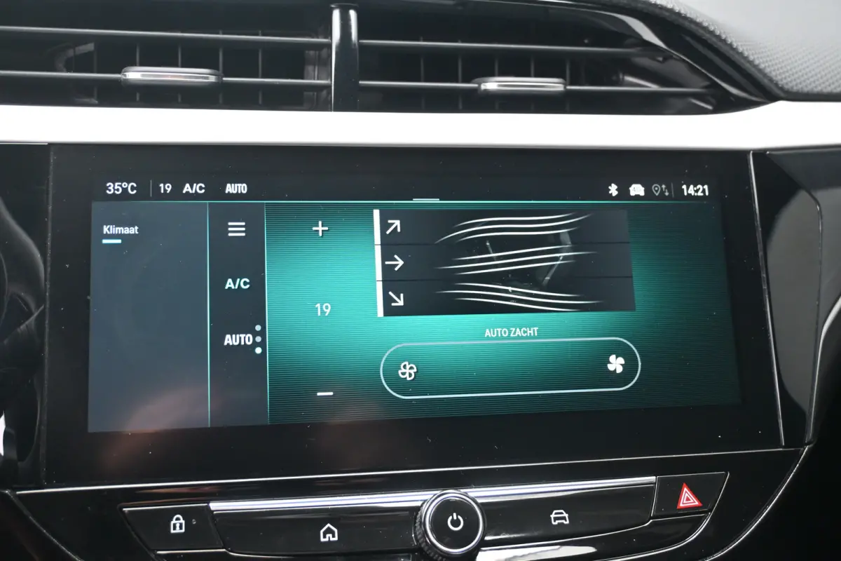 1.2 Turbo Hybrid GS | Navigatie | Draadloos Apple Carplay & Android Auto | Keyless Entry & Start | Climate Control !!