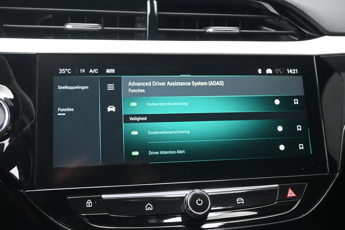 1.2 Turbo Hybrid GS | Navigatie | Draadloos Apple Carplay & Android Auto | Keyless Entry & Start | Climate Control !!