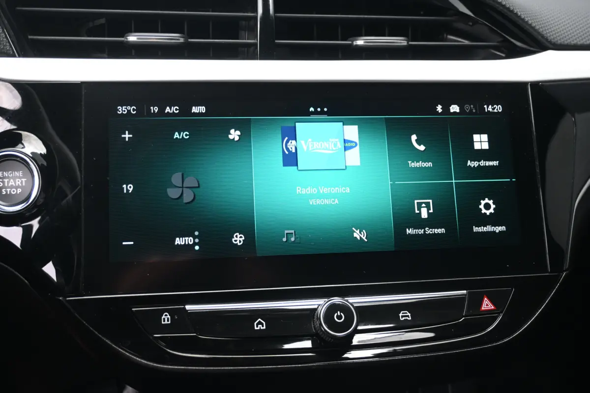 1.2 Turbo Hybrid GS | Navigatie | Draadloos Apple Carplay & Android Auto | Keyless Entry & Start | Climate Control !!