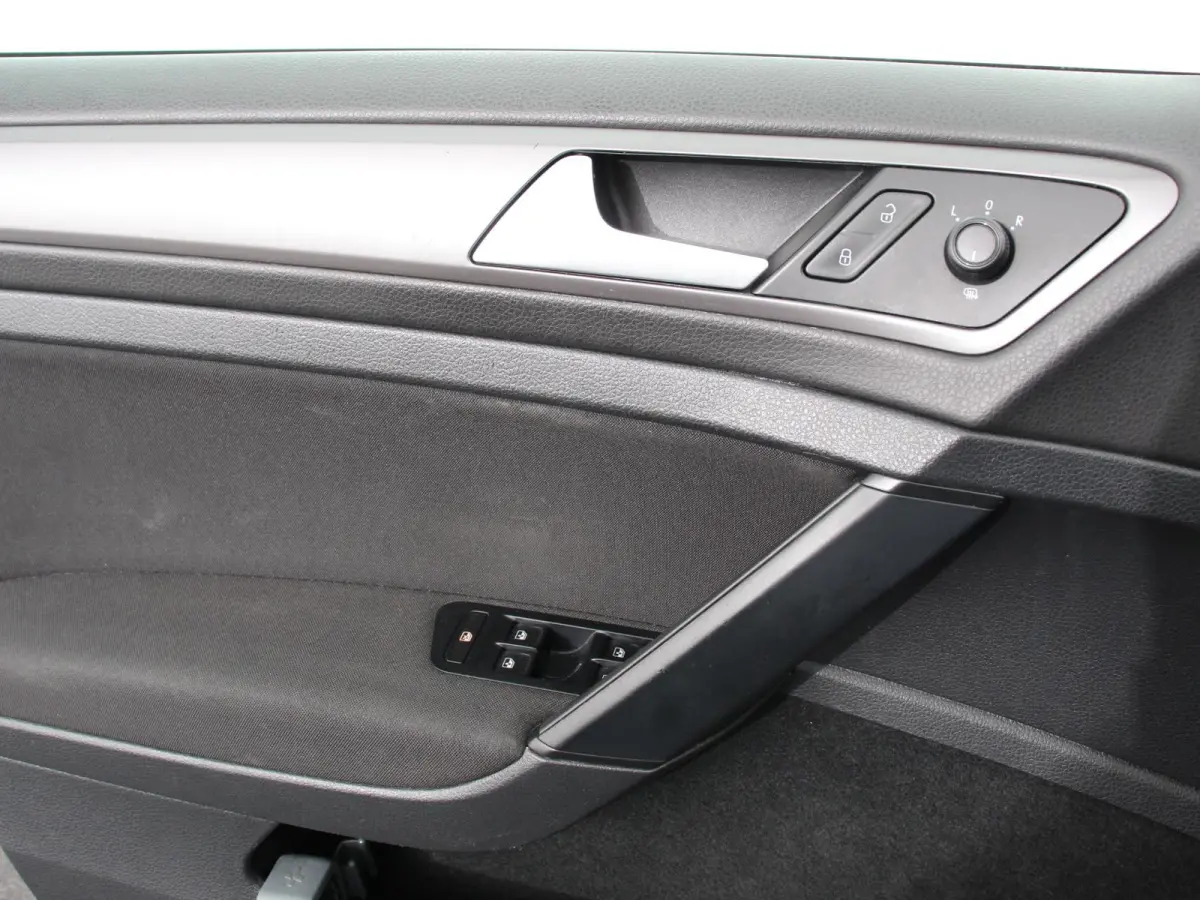 1.2 TSI Edition Navigatie Apple Carplay/Android Auto Lichtmetalen velgen Handel/Export!