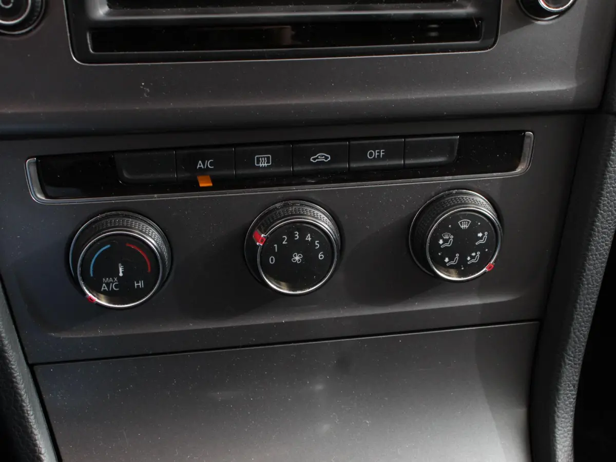 1.2 TSI Edition Navigatie Apple Carplay/Android Auto Lichtmetalen velgen Handel/Export!