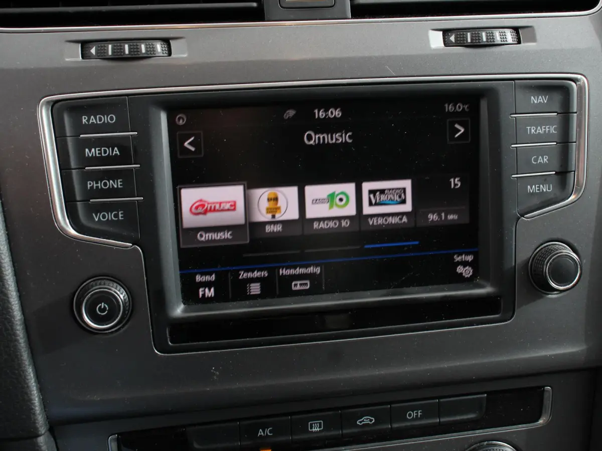 1.2 TSI Edition Navigatie Apple Carplay/Android Auto Lichtmetalen velgen Handel/Export!
