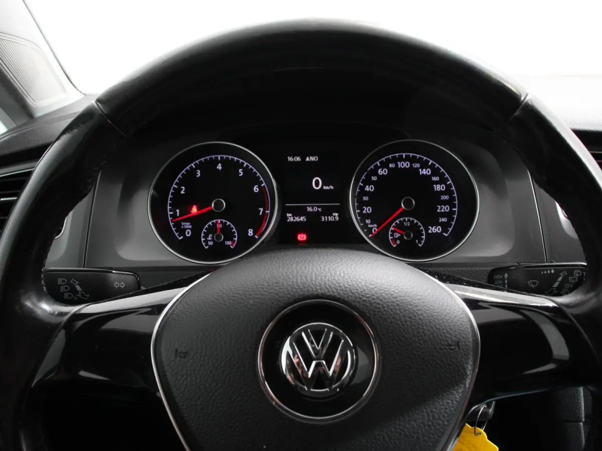 1.2 TSI Edition Navigatie Apple Carplay/Android Auto Lichtmetalen velgen Handel/Export!