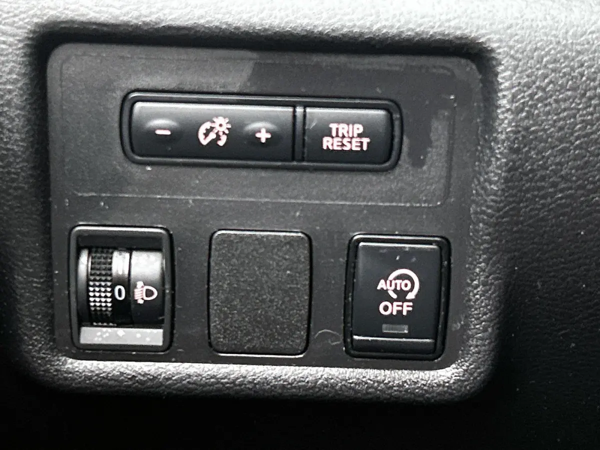 1.0 IG-T N-Connecta | NAVIGATIE | ACHTERUITRIJCAMERA | BLEUTOOTH | CRUISE CONTROL | PARKEERSENSOREN ACHTER |
