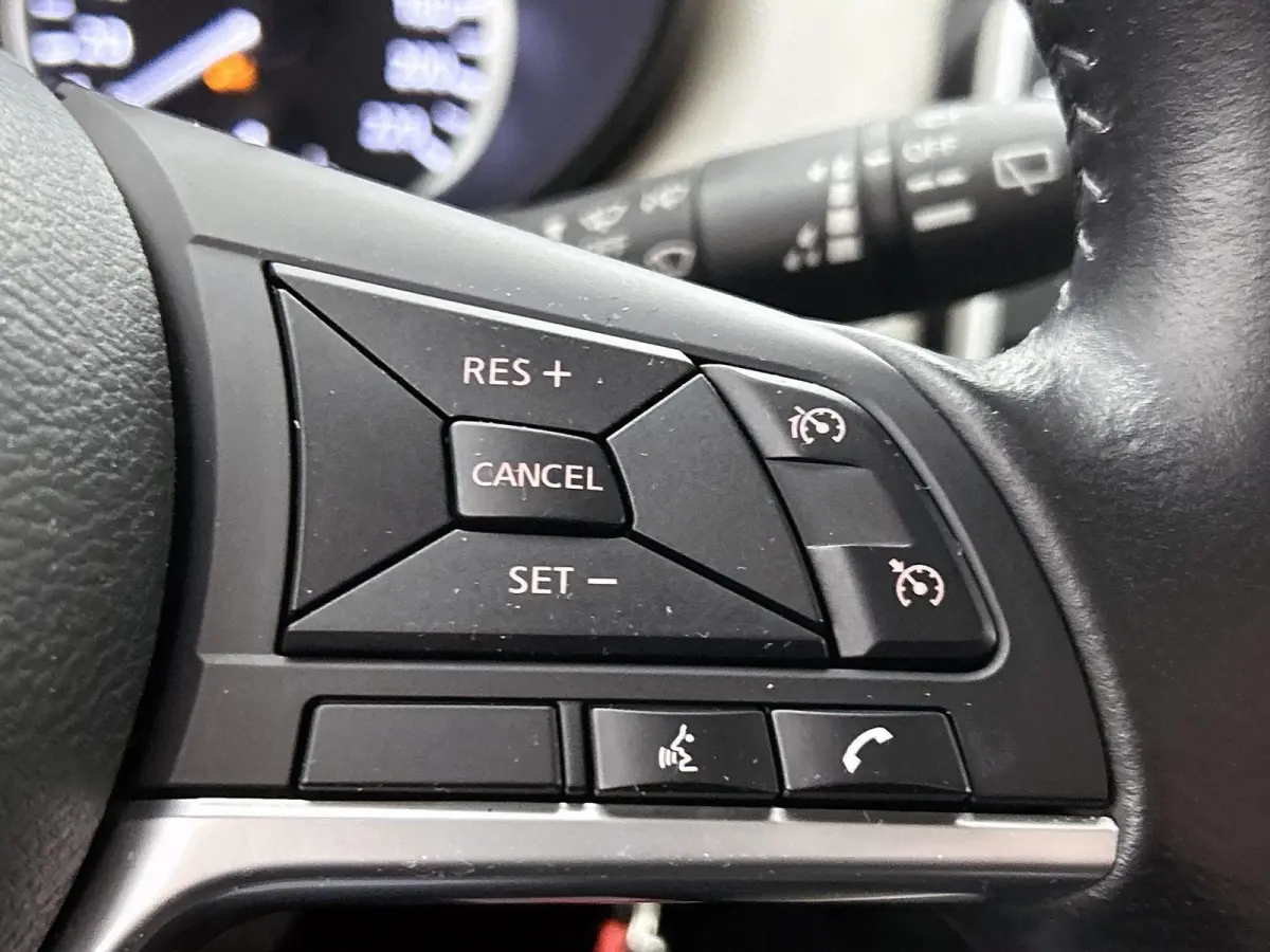 1.0 IG-T N-Connecta | NAVIGATIE | ACHTERUITRIJCAMERA | BLEUTOOTH | CRUISE CONTROL | PARKEERSENSOREN ACHTER |