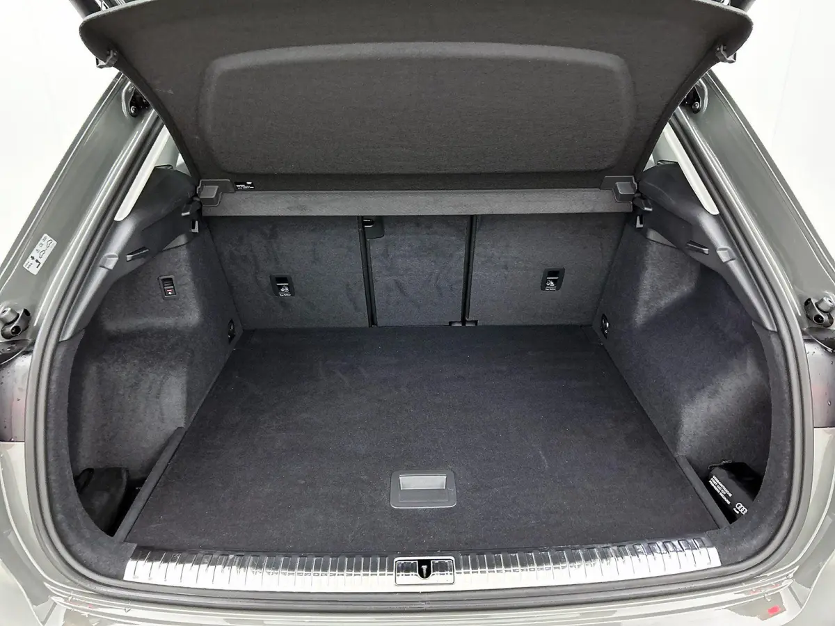 35 TFSI Advanced edition 150 PK | Automaat | Navigatie | Achteruitrijcamera | Virtuele Cockpit | Parkeersensoren | Elektrische achterklep |