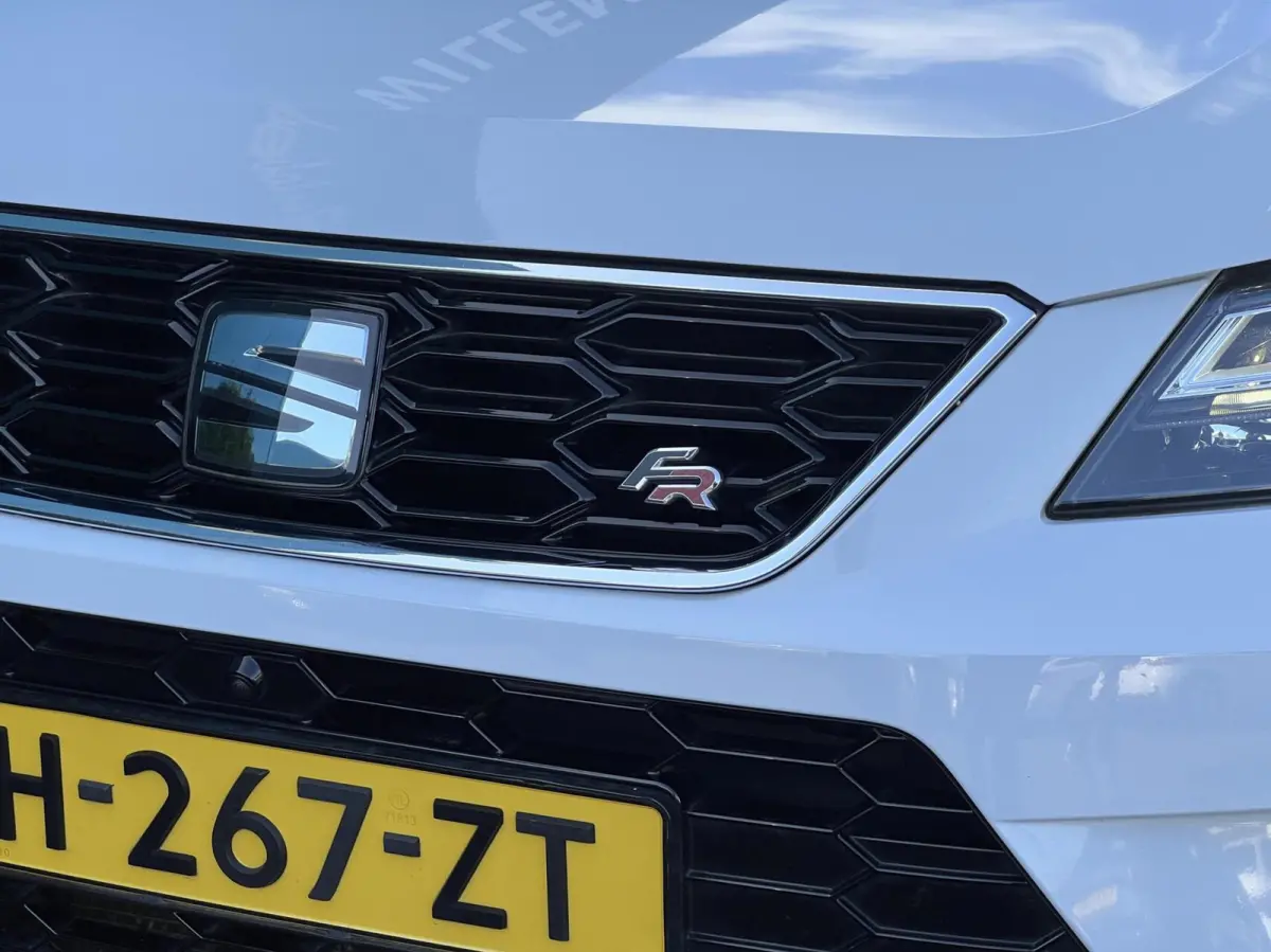 1.5 TSI FR DSG AUT. 150PK Business Intense PANO | CARPLAY | 360°CAM | TREKH. | ELEK.A.KLEP