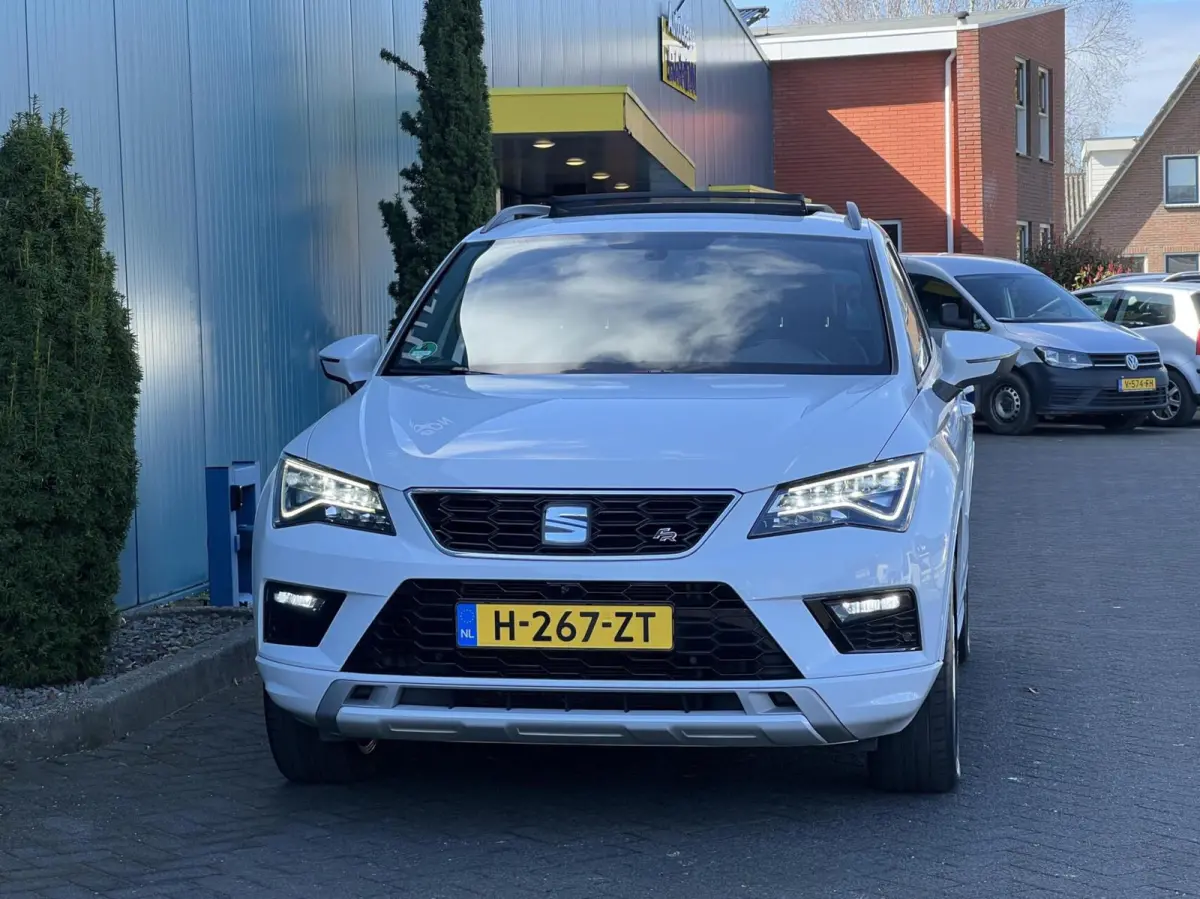 1.5 TSI FR DSG AUT. 150PK Business Intense PANO | CARPLAY | 360°CAM | TREKH. | ELEK.A.KLEP