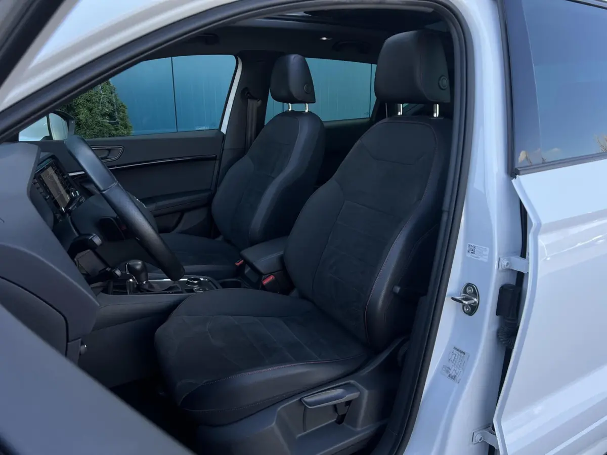1.5 TSI FR DSG AUT. 150PK Business Intense PANO | CARPLAY | 360°CAM | TREKH. | ELEK.A.KLEP