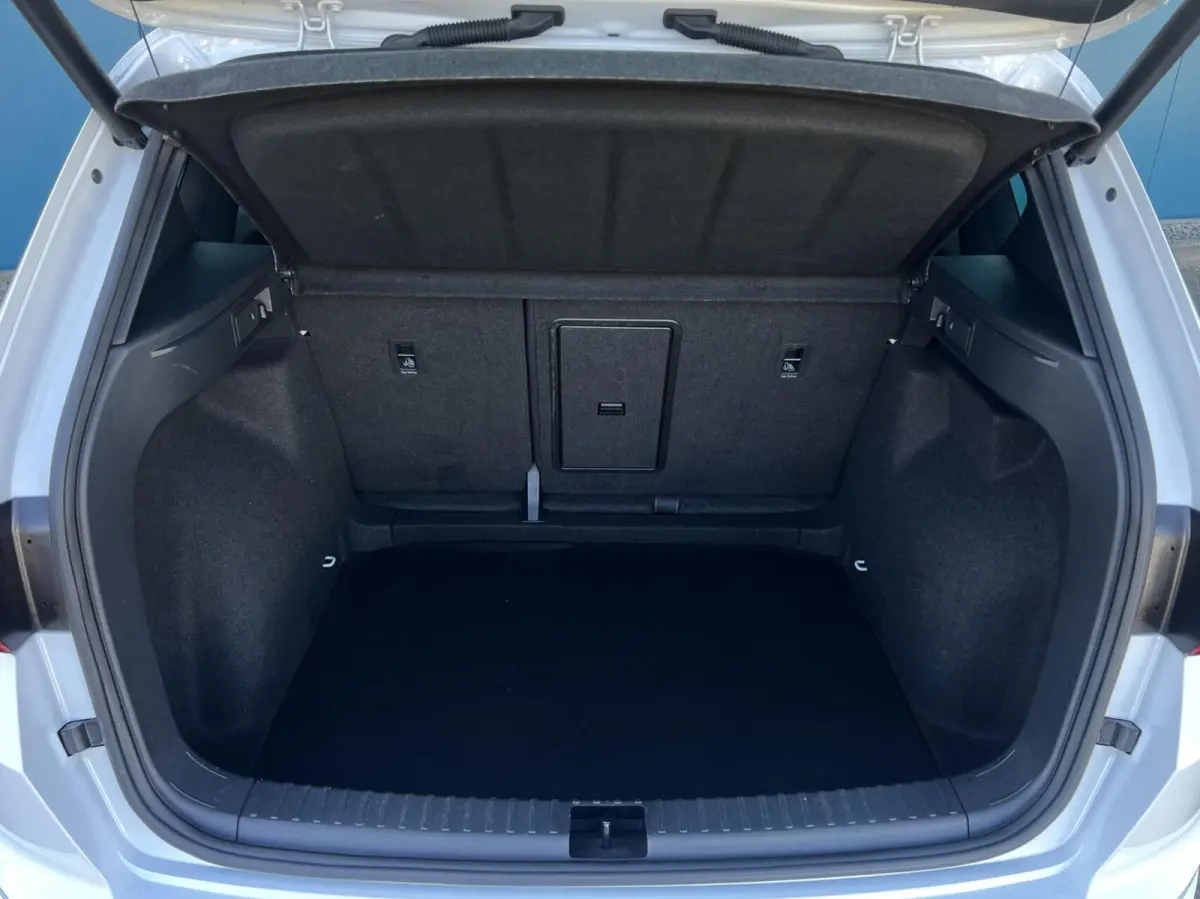 1.5 TSI FR DSG AUT. 150PK Business Intense PANO | CARPLAY | 360°CAM | TREKH. | ELEK.A.KLEP