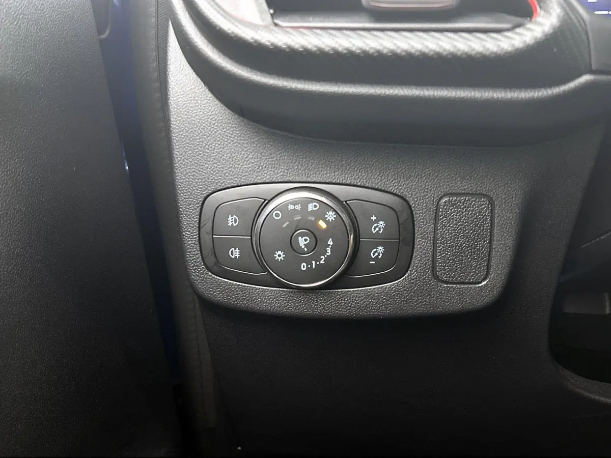 1.0 EcoBoost ST-Line X | B&O Premium Audio | LED | Parkeersensoren | Apple CarPlay/Android | 1e Eigenaar!