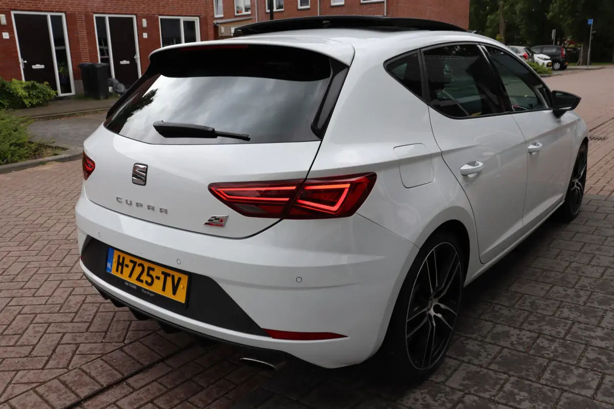 2.0 TSI CUPRA 300 Automaat. Panoramadak.