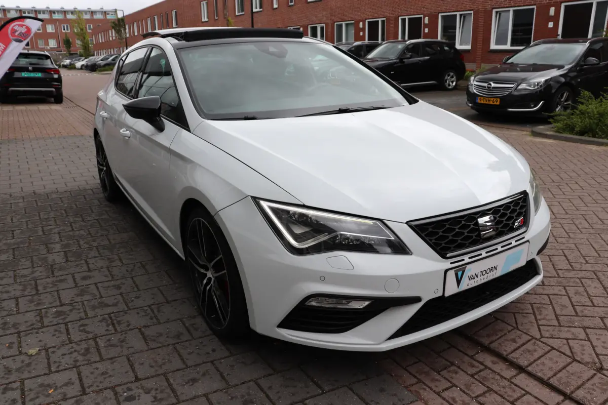 2.0 TSI CUPRA 300 Automaat. Panoramadak.