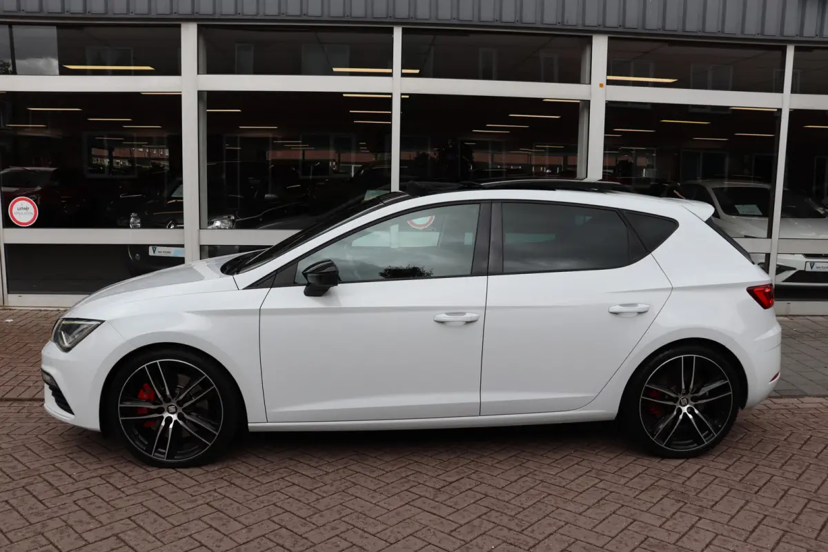 2.0 TSI CUPRA 300 Automaat. Panoramadak.
