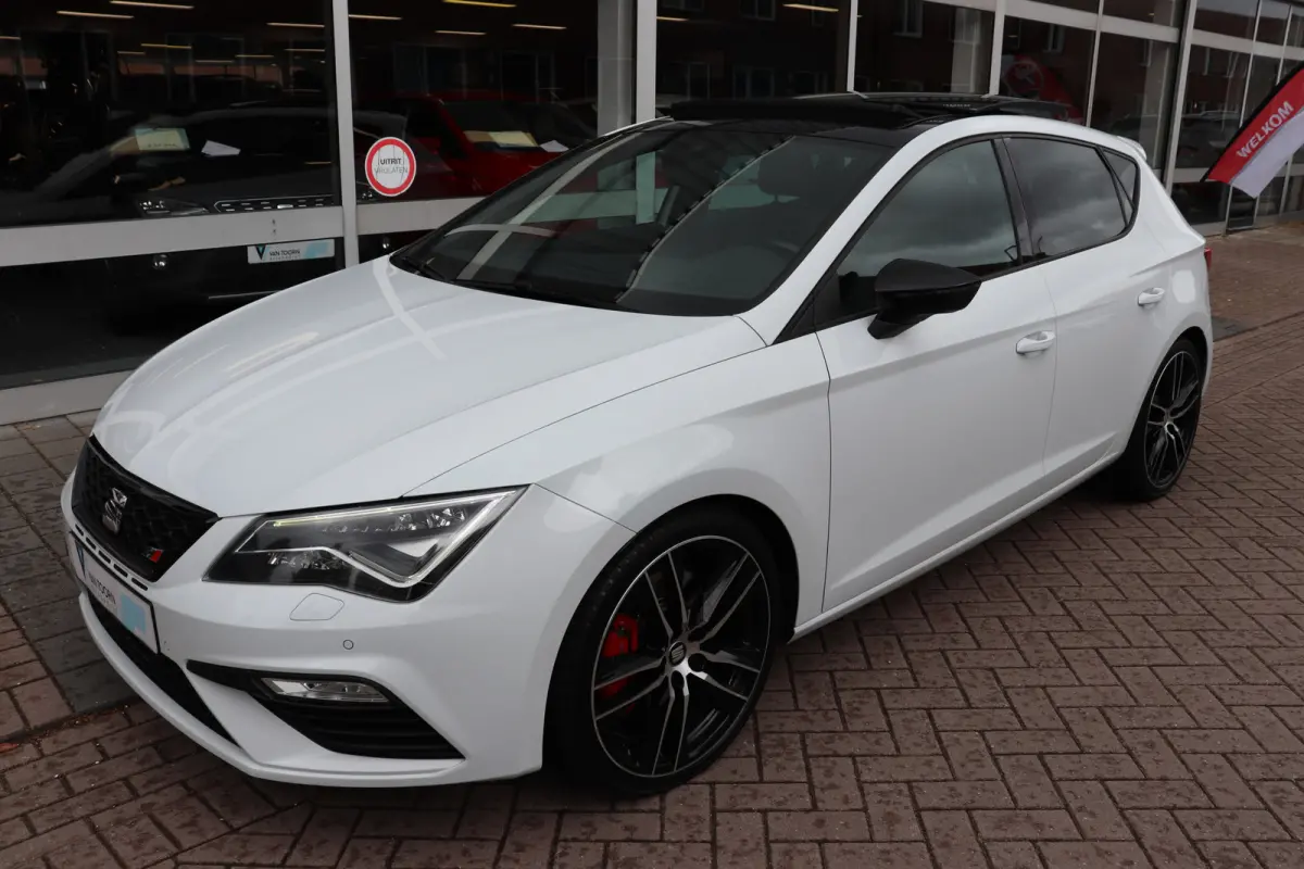 2.0 TSI CUPRA 300 Automaat. Panoramadak.