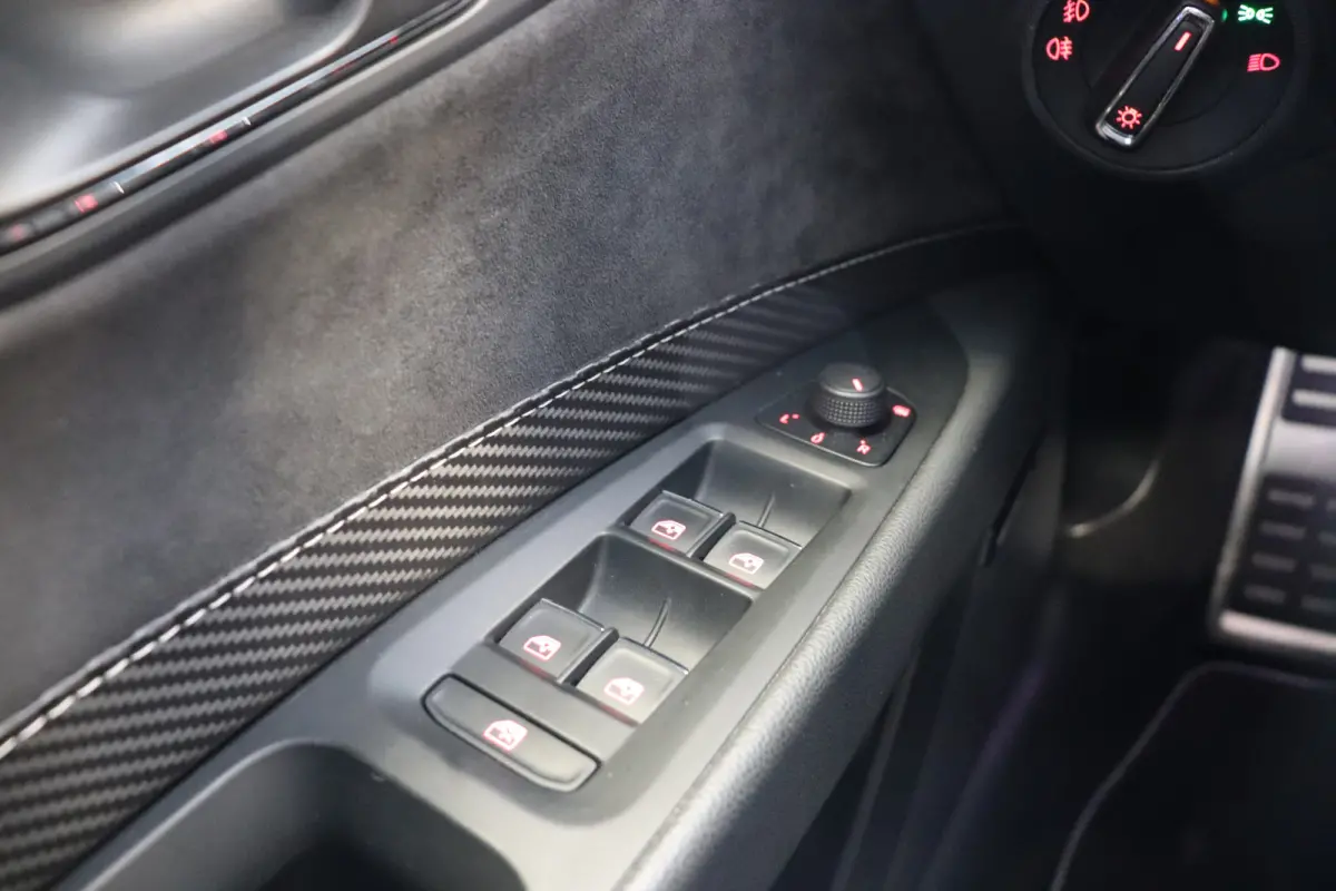 2.0 TSI CUPRA 300 Automaat. Panoramadak.