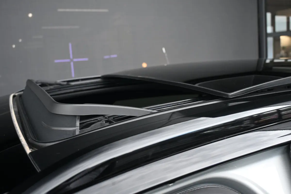 58 kWh Ultimate DEMO-DEAL! | Schuif-/Kanteldak | Alcantara | LED-Matrix | Elektr. Stoelen | Stuur/Stoelverwarming | 360 Camera | !!