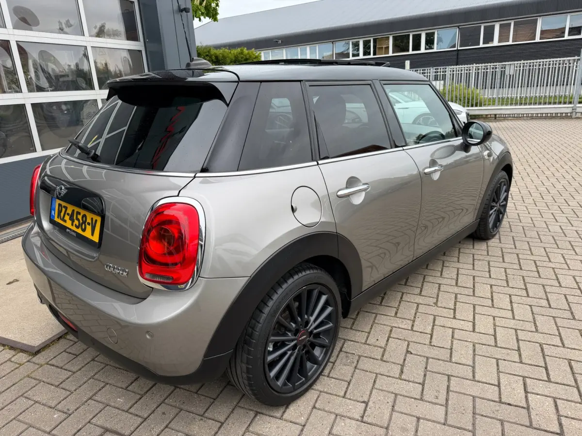 Mini 1.5 Chili Serious Business / Works / Pano / H&K / Led / Sportleder / Cruise .