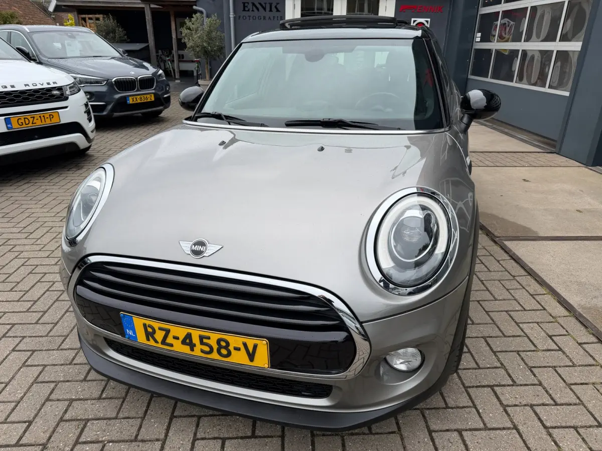 Mini 1.5 Chili Serious Business / Works / Pano / H&K / Led / Sportleder / Cruise .