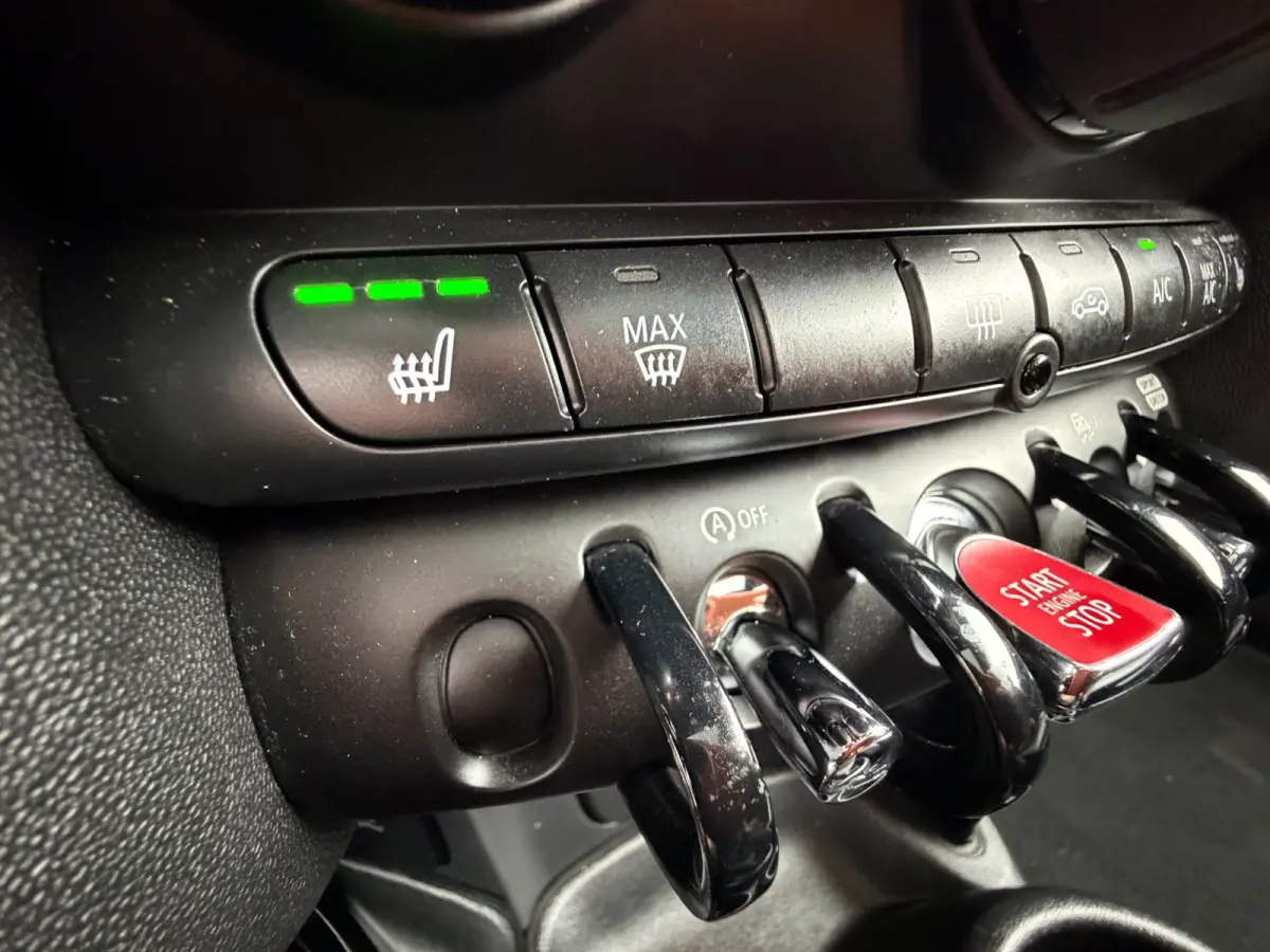 Mini 1.5 Chili Serious Business / Works / Pano / H&K / Led / Sportleder / Cruise .