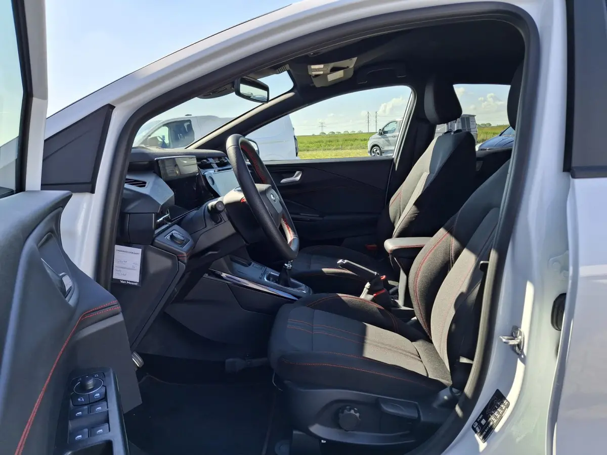 1.0 EcoBoost ST-Line | Winter Pack | Comfort Pack | Cruise Control | Elektrische Achterklep | Keyless Entry+Go | Achteruitcamera | 17'' LMV | Full LED |