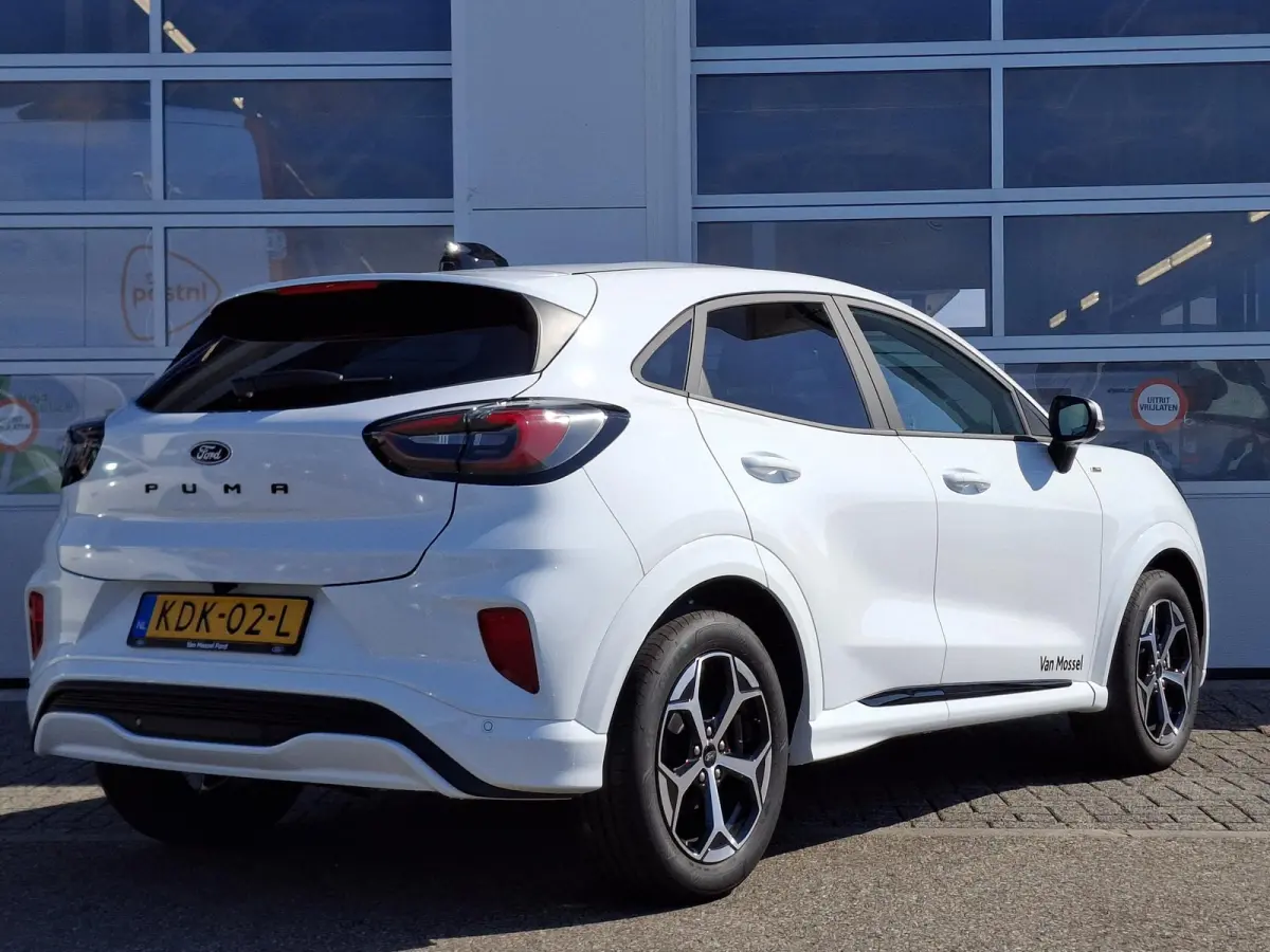 1.0 EcoBoost ST-Line | Winter Pack | Comfort Pack | Cruise Control | Elektrische Achterklep | Keyless Entry+Go | Achteruitcamera | 17'' LMV | Full LED |