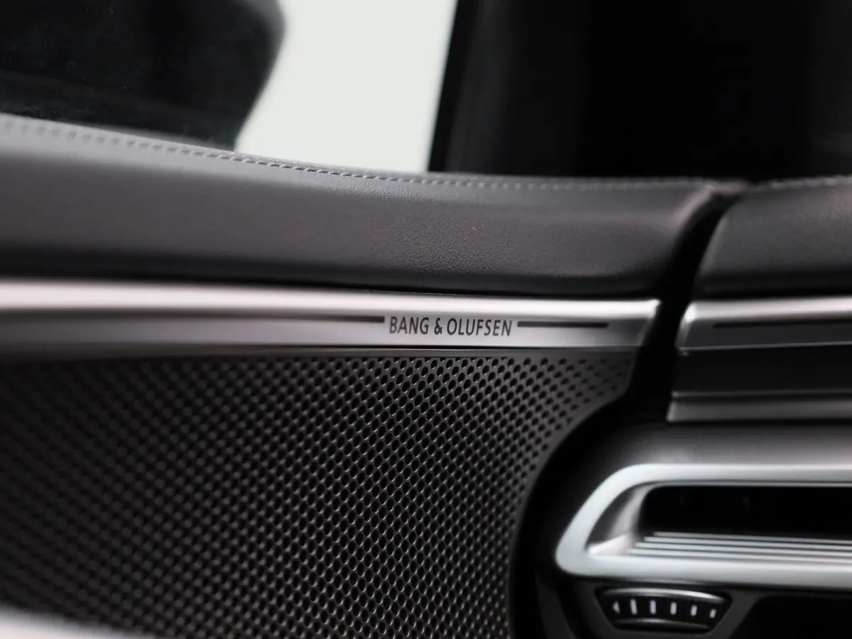 2.0 e-hybrid quattro S Competition 367 PK | Panoramadak | Bang & Olufsen | luchtvering | omgevingcamera's | Bijrijderscherm |