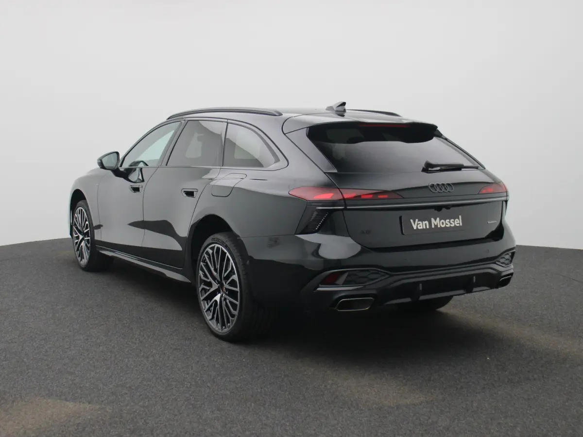 2.0 e-hybrid quattro S Competition 367 PK | Panoramadak | Bang & Olufsen | luchtvering | omgevingcamera's | Bijrijderscherm |