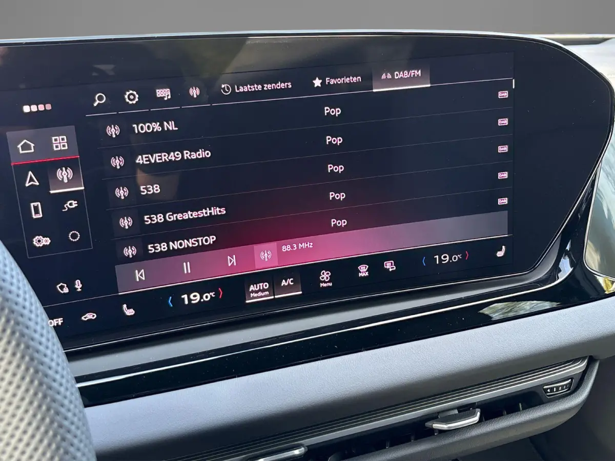 2.0 e-hybrid quattro S edition Competition | Luchtvering | Bang & Olufsen | Trekhaak |  Stoelverwarming |