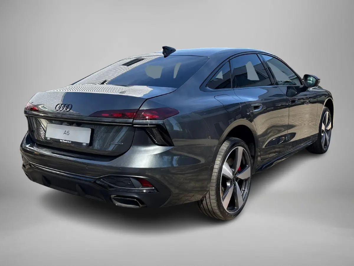2.0 e-hybrid quattro S edition Competition | Luchtvering | Bang & Olufsen | Trekhaak |  Stoelverwarming |