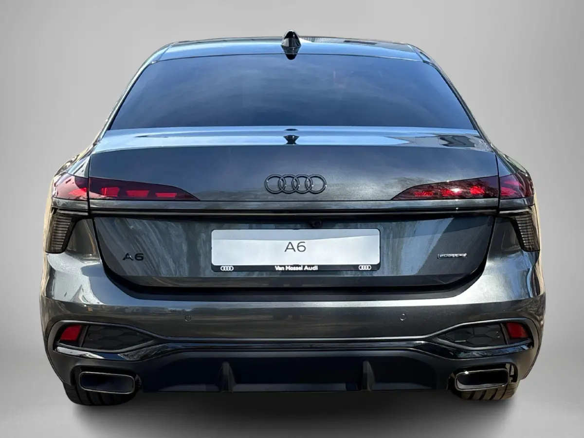 2.0 e-hybrid quattro S edition Competition | Luchtvering | Bang & Olufsen | Trekhaak |  Stoelverwarming |