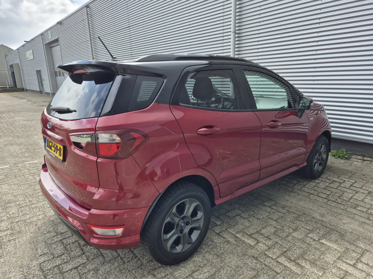 1.0 EcoBoost Titanium,Automaat,Navigatie,stoel-stuur-voorruit verwarming,schuifdak
