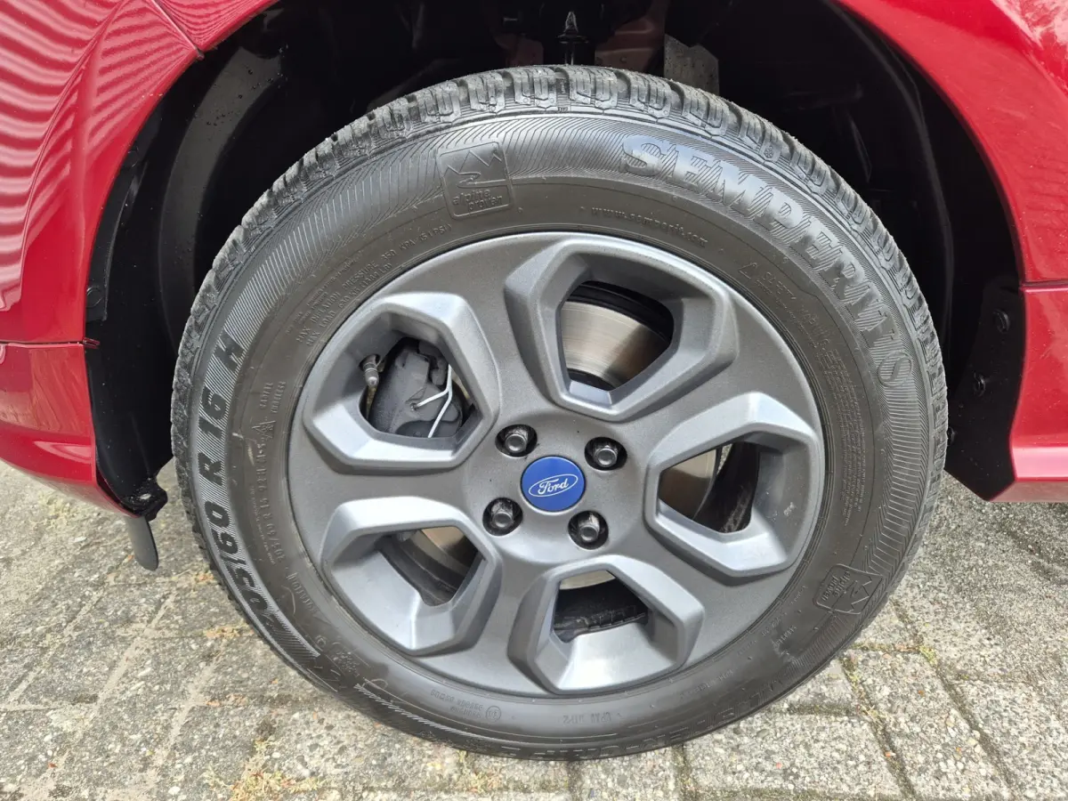 1.0 EcoBoost Titanium,Automaat,Navigatie,stoel-stuur-voorruit verwarming,schuifdak