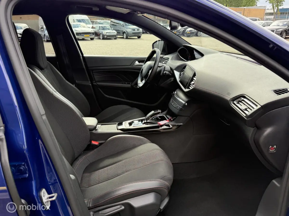 1.2 PureTech GT-line AUTOMAAT | LED