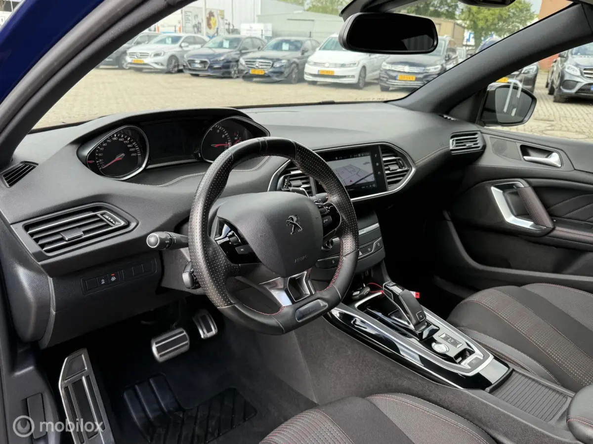 1.2 PureTech GT-line AUTOMAAT | LED