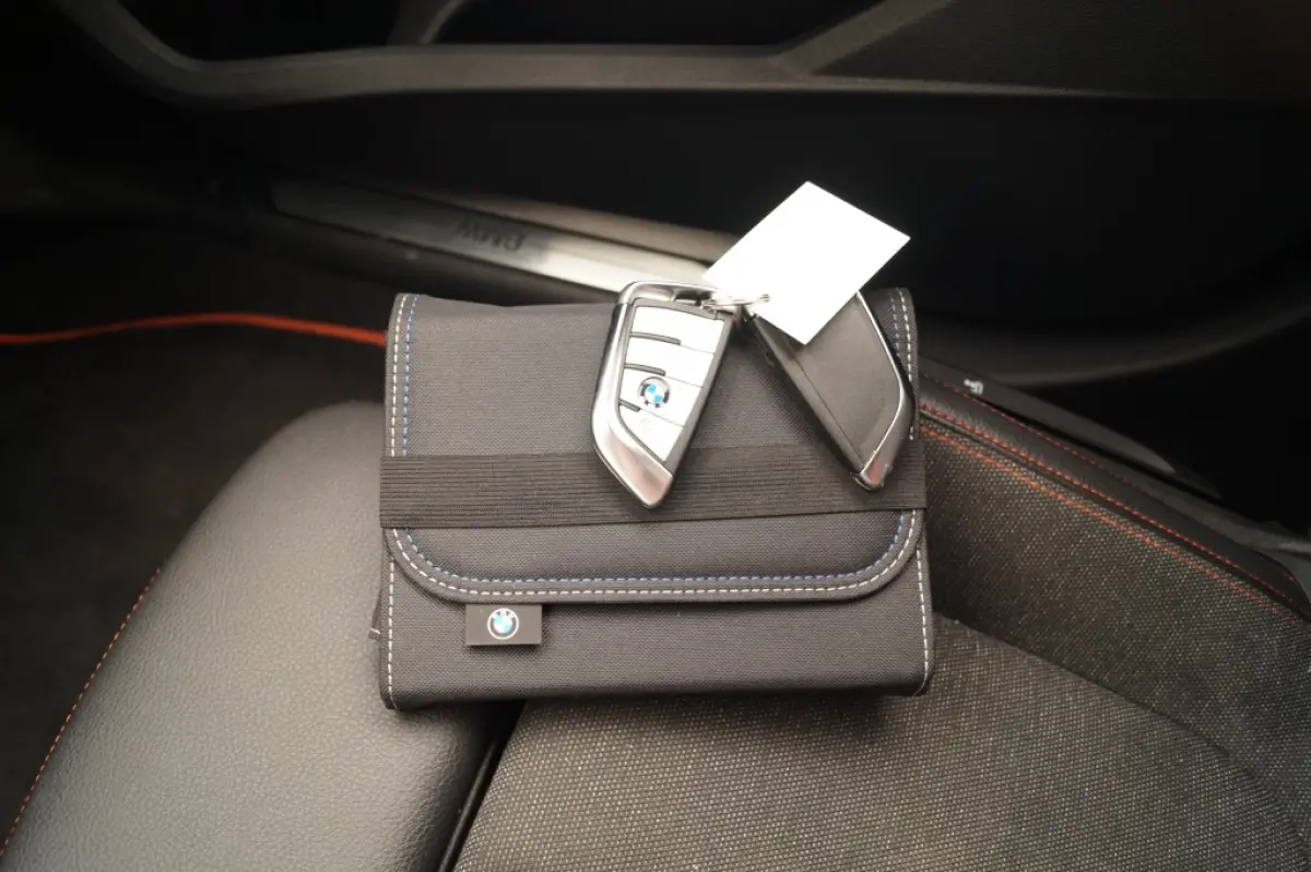 118i Sportline Business Edition -PANO-ECC-CAM-PDC-