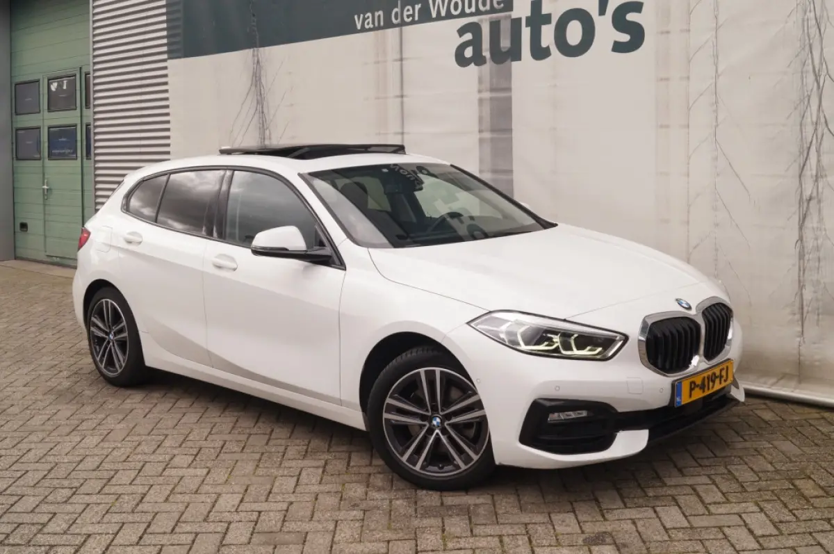 118i Sportline Business Edition -PANO-ECC-CAM-PDC-