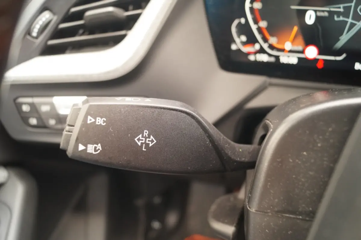 118i Sportline Business Edition -PANO-ECC-CAM-PDC-