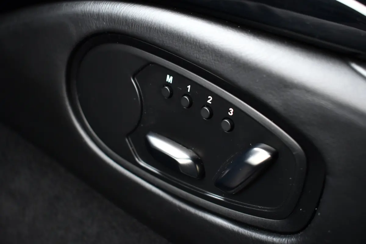 4.0 Carbon-ext | Ceramic-brakes | 26dkm