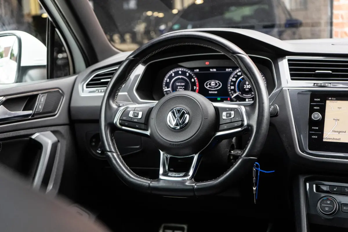 2.0 TSI 4Motion R-Line Pano / 360 / Trekhaak