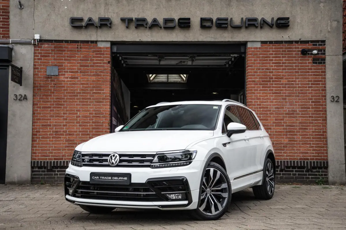 2.0 TSI 4Motion R-Line Pano / 360 / Trekhaak