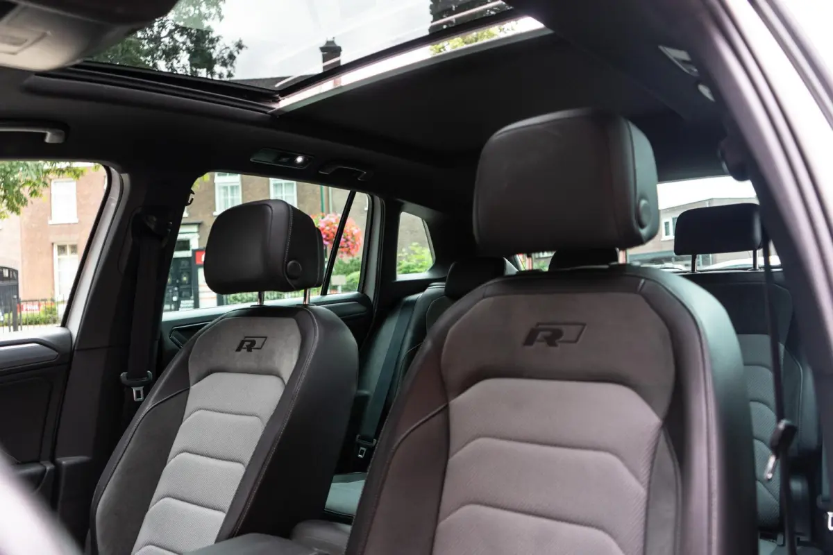 2.0 TSI 4Motion R-Line Pano / 360 / Trekhaak