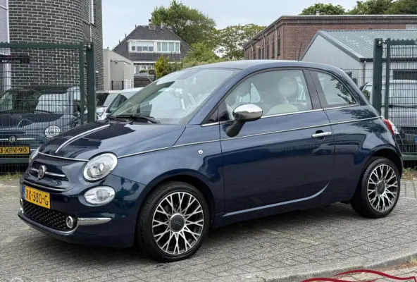 0.9 TwinAir Collezione Pano / PDC / NAVI / CARPLAY