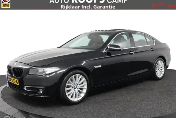 520i Luxury Edition 184 PK | M-Sport | Pano-Dak | elek. Stoelen | Stoelverwarming | Bruin leder | Stoelverwarming