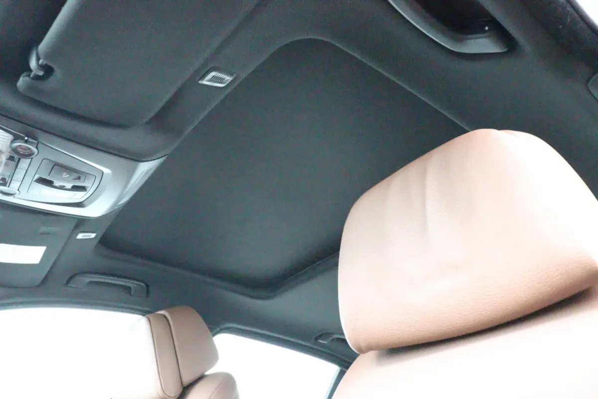 520i Luxury Edition 184 PK | M-Sport | Pano-Dak | elek. Stoelen | Stoelverwarming | Bruin leder | Stoelverwarming
