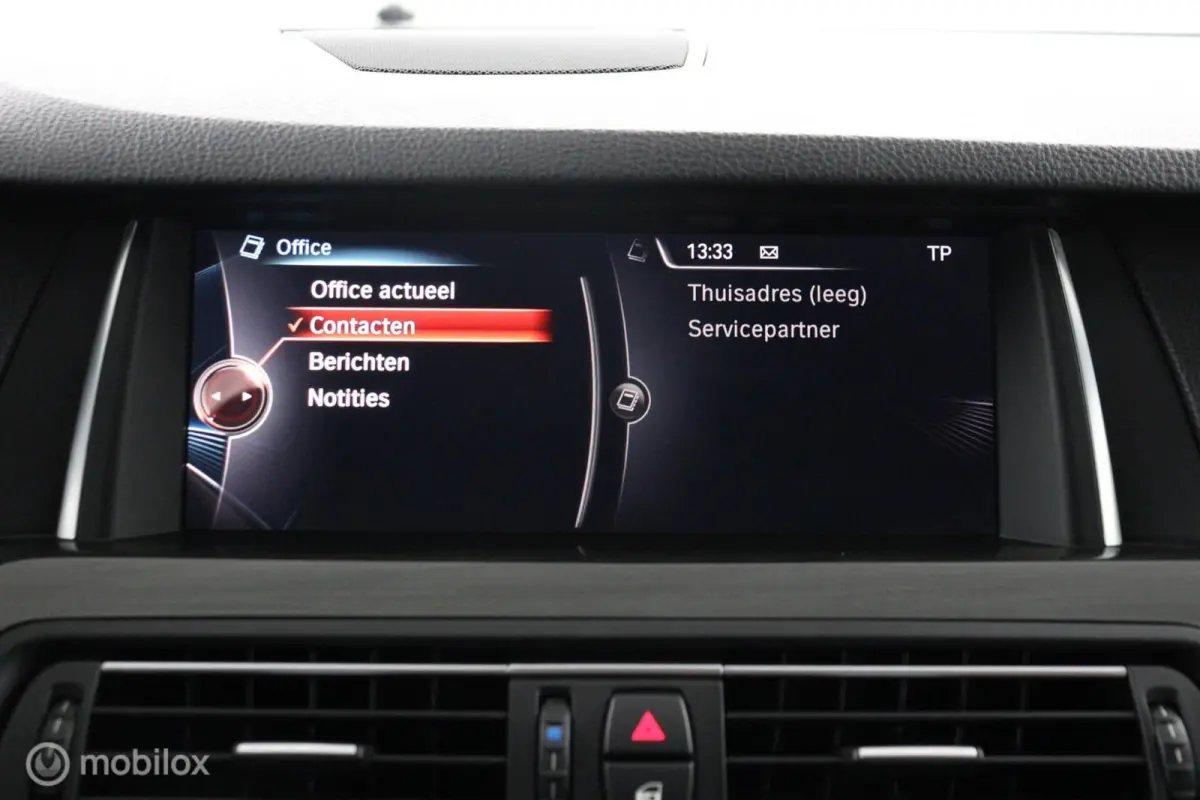 520i Luxury Edition 184 PK | M-Sport | Pano-Dak | elek. Stoelen | Stoelverwarming | Bruin leder | Stoelverwarming