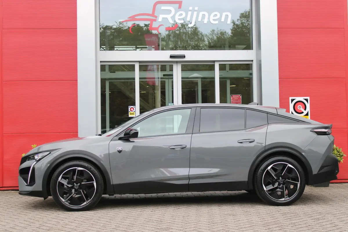 1.2 Hybrid 145PK AUTOMAAT GT | 360° CAMERA | DODEHOEK DETECTIE | KEYLESS ENTRY/START | ADAPTIVE CRUISE CONTROL | NAVIGATIE | DRAADLOZE APPLE CARPLAY/ANDROID AUTO | PARKEERSENSOREN VOOR + AC
