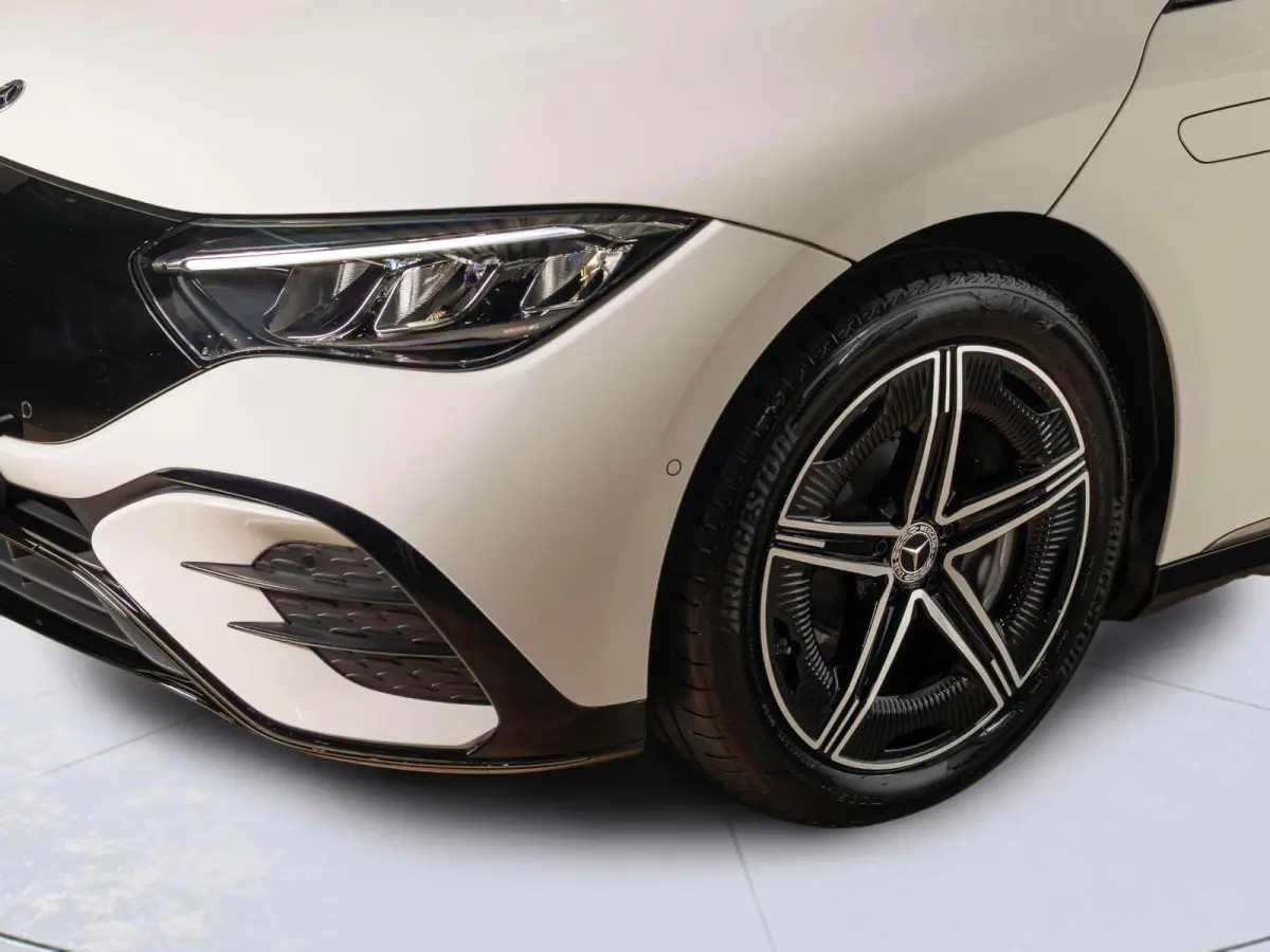 Limousine 300 AMG Line 89 kWh | Panorama dak