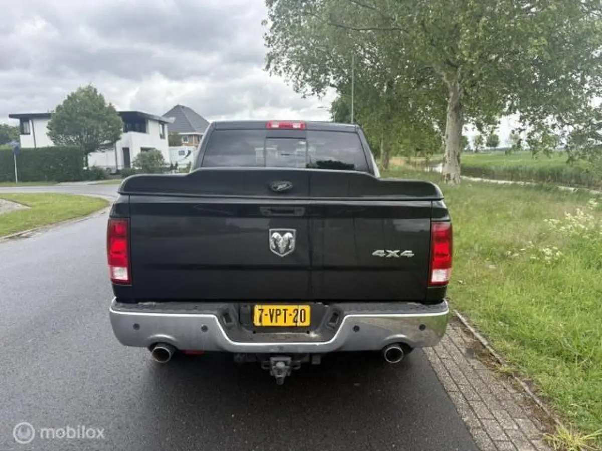 1500 5.7 V8 Crew CAB LARAMI 4X4 LAGE BIJTELLING