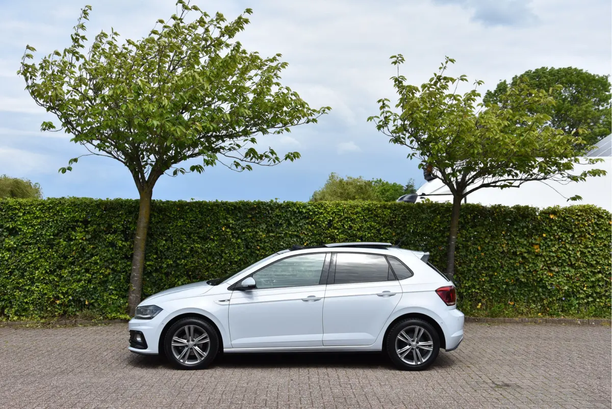 1.0 TSI 2X R-Line Highline VOL!! Business-R NAP 1e eigenaar